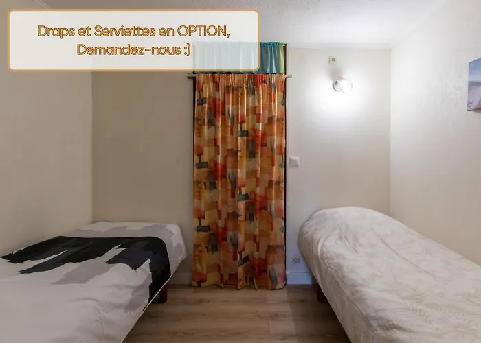 Le Cosmos Avec Terrasse Et Proche Et Commerces